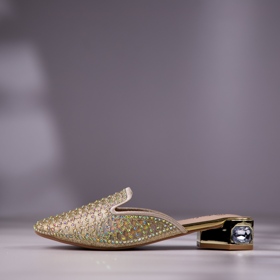 Gorgeous Flat Sandal For Ladies | Graceful Glam | Merkis