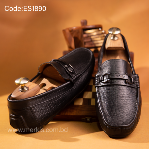 Buy Trendy Black Tassel Loafer
