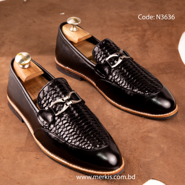 Black Tassel Loafer for Men BD