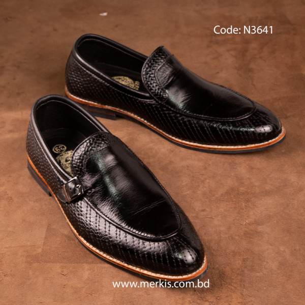 Men's Black Genuine Leather Loafer