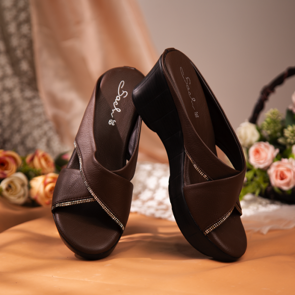 Luxurious High Heel Sandal for Women