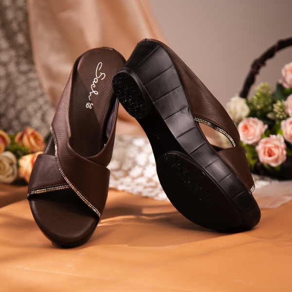 Luxurious High Heel Sandal for Women