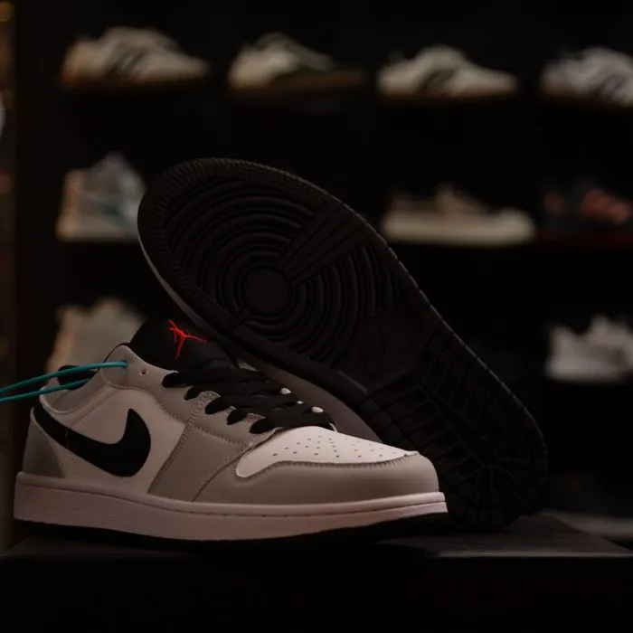Premium Quality Men’s Sneaker Air Jordan 1 Low Light Smoke Grey 1:1 Grade - Image 2