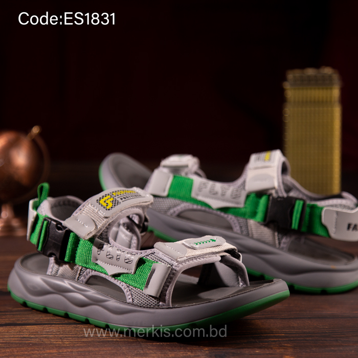 S1831 | Boys' Sporty Belt Strap Sandals
