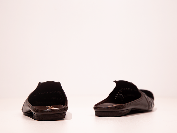 Kolhapuri Sandal: Step into Style and Tradition - Image 4