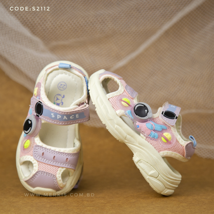 S2112 | Cute and Comfy: Adorable Kids Sandals for Happy Feet