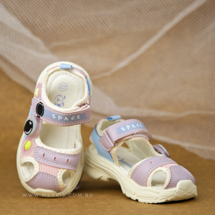 S2112 | Cute and Comfy: Adorable Kids Sandals for Happy Feet - Image 4