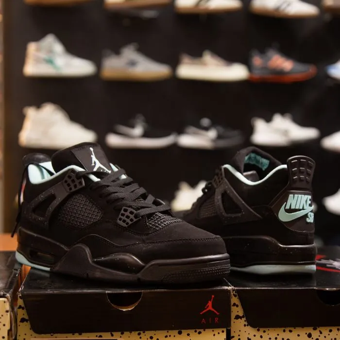 Trendy Men’s Sneaker Nike Air Jordan 4 Retro Black Teal 1:1 Grade BD - Image 2