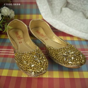 S697 | Nagra Flat Sandals for Women | Trendy 2024