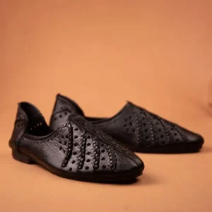 Kolapuri Sandal At Best Price